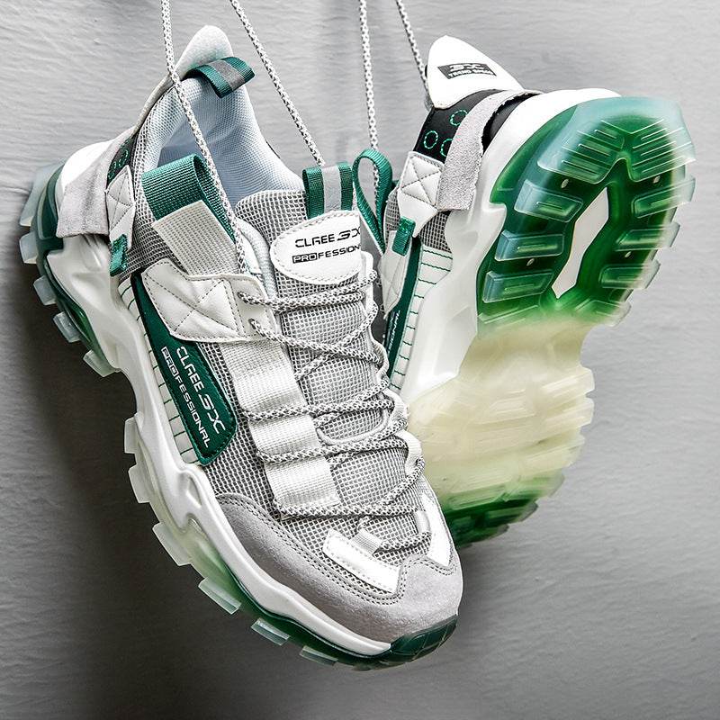 Couple casual sneakers in multiple colors for sports