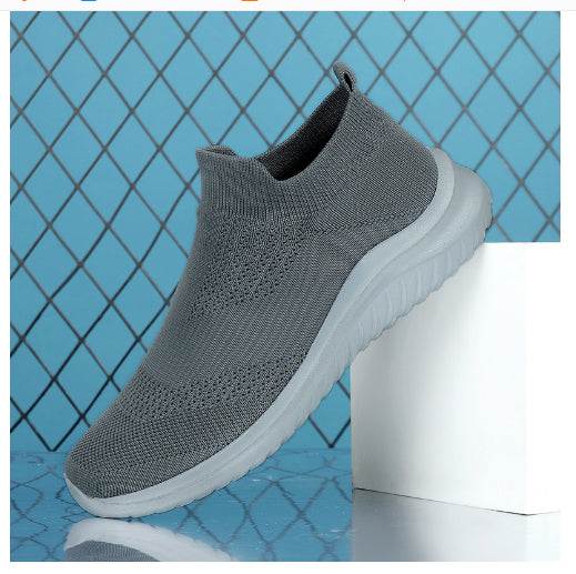 Men's white and black flying knit mesh casual sneakers