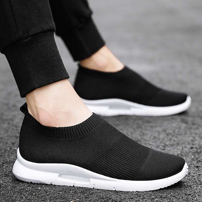 Mens white and black flying knit mesh casual sneakers