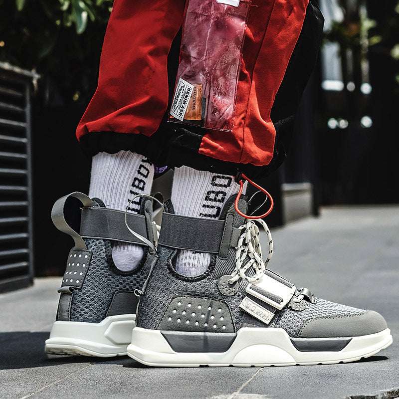 High-top hoverboard shoes for boys with mesh upper and rubber sole
